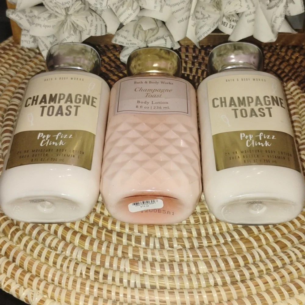 Bath & Body Works Champagne Toast Body Lotion Set of 3 Bottles - Picture 5 of 6